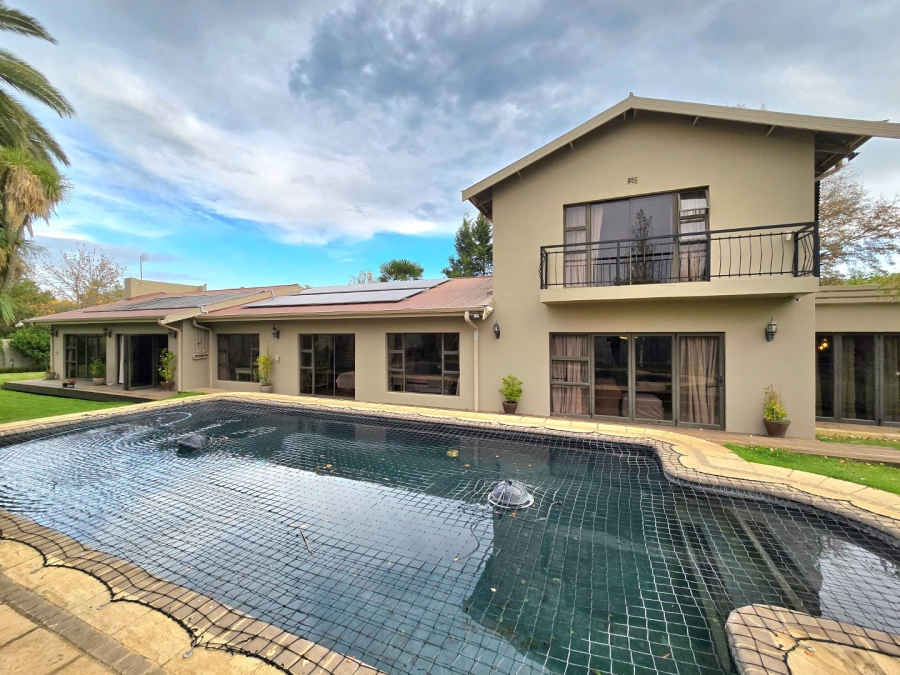 5 Bedroom Property for Sale in Panorama Free State